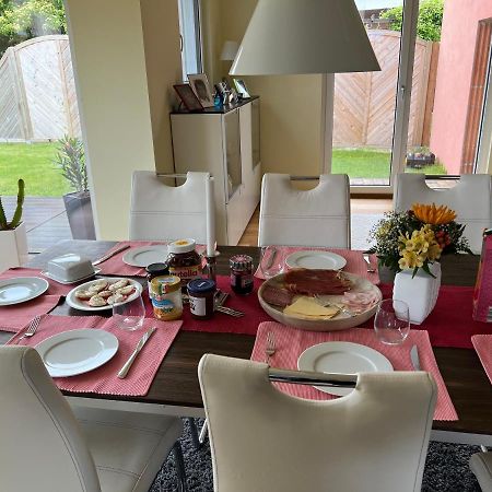 Schoenes Privatzimmer Region Hannover ชปริงเกอ ภายนอก รูปภาพ