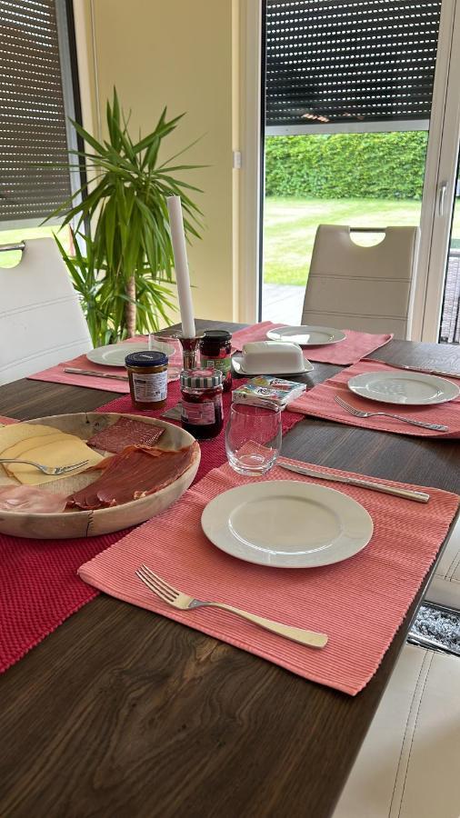 Schoenes Privatzimmer Region Hannover ชปริงเกอ ภายนอก รูปภาพ